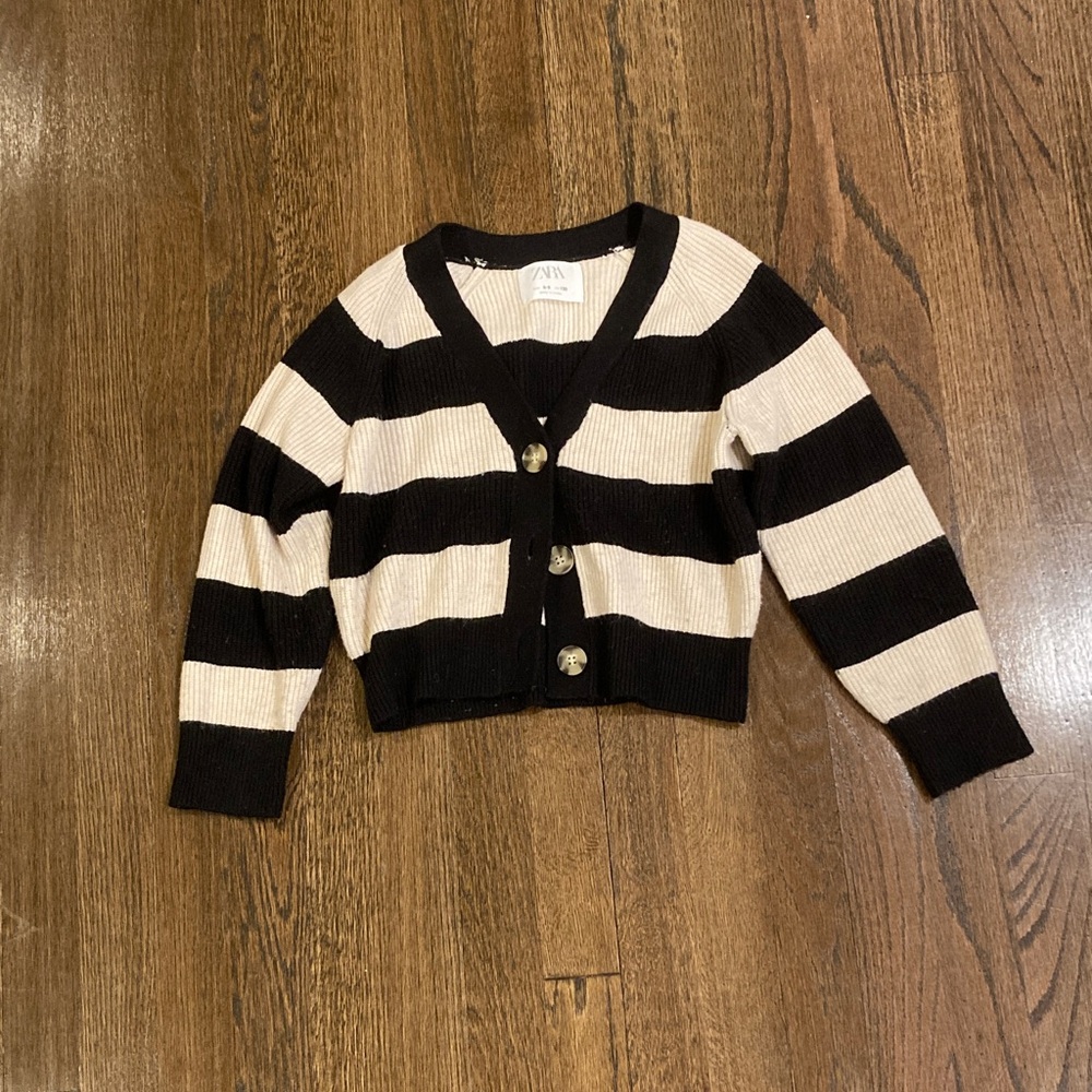 Zara Black and Cream Knitwear